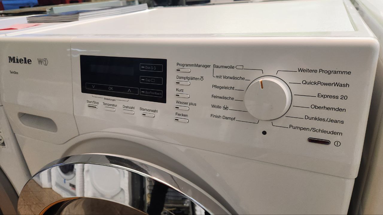 Miele W1 Waschmaschine PowerWash & TwinDos A+++ / 8kg